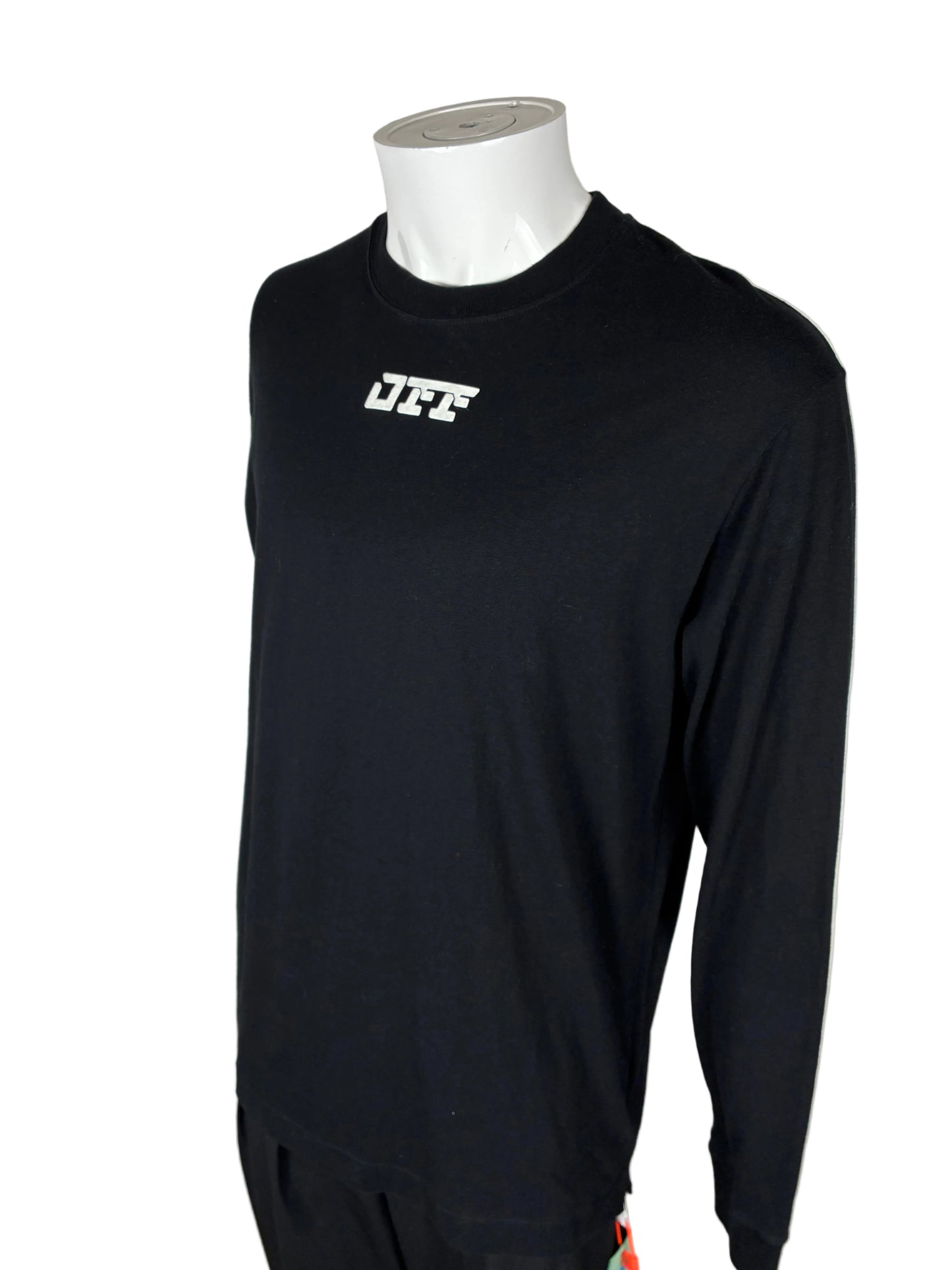 Off White Longsleeve (M)