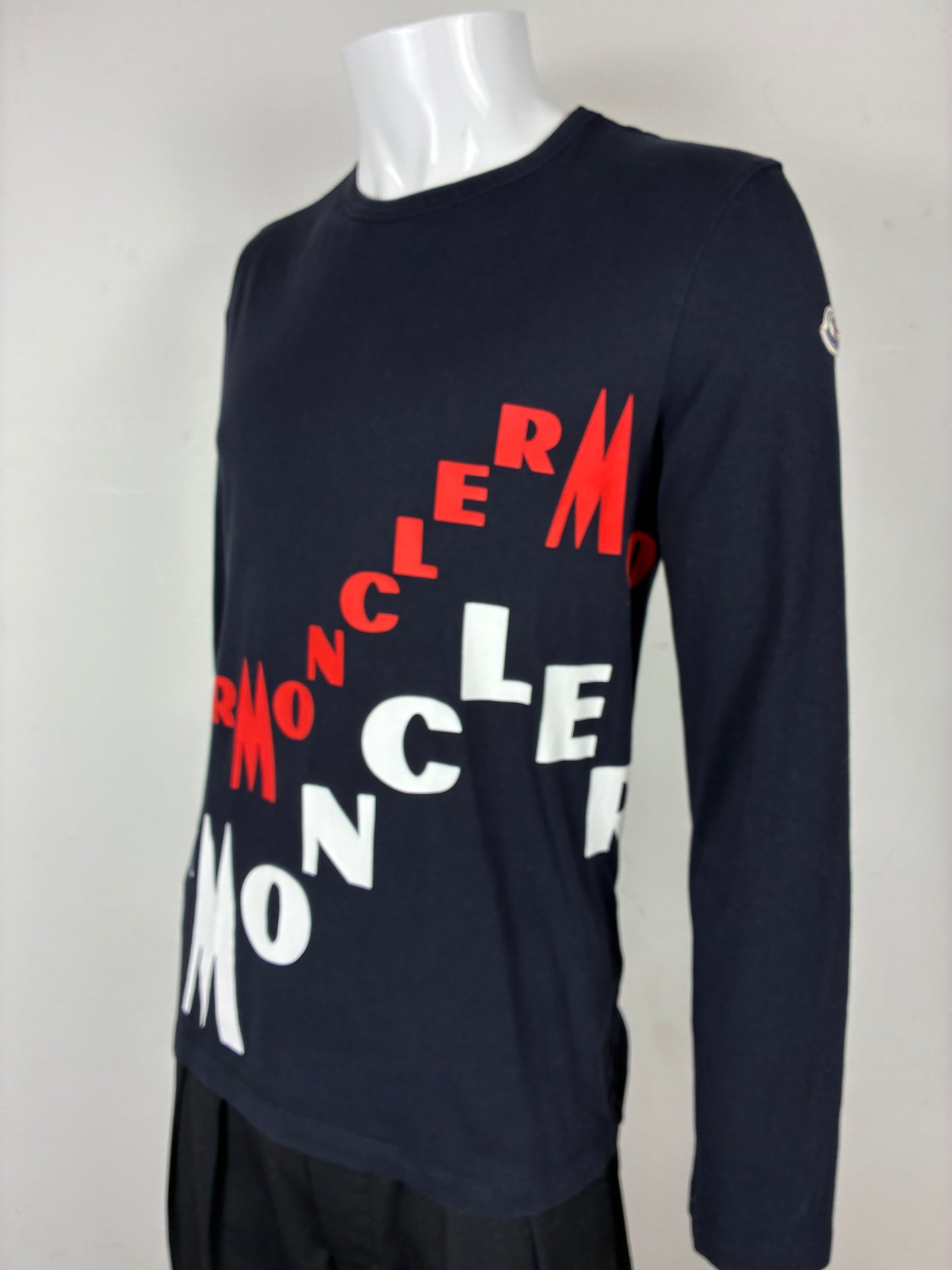 Moncler Lonsgsleeve (M)